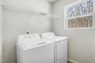 2034 Kristin Ct, Muskegon, MI 49442 - Photo 10