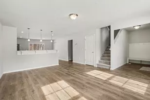 2034 Kristin Ct, Muskegon, MI 49442 - Photo 2