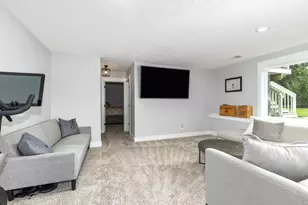 14112 Georgian Bay Dr, Holland, MI 49424 - Photo 38