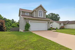 134 Grandview, Galesburg, MI 49053 - Photo 2