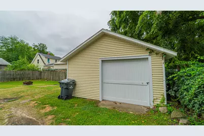 208 E Prairie Ronde Street, Dowagiac, MI 49047 - Photo 22