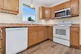 8687 Lilac Ln, Berrien Springs, MI 49103 - Photo 6