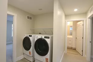 448 Pleasant St SW, Grand Rapids, MI 49503 - Photo 12