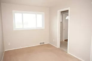 14255 Cavell St, Livonia, MI 48154 - Photo 14