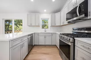 3750 Benjamin Ave NE, Grand Rapids, MI 49525 - Photo 8