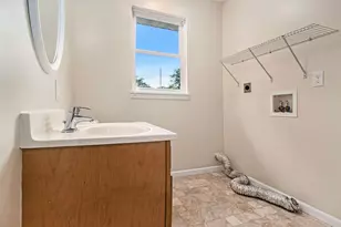 8687 Lilac Ln, Berrien Springs, MI 49103 - Photo 8