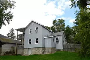 113 Julian St, Brooklyn, MI 49230 - Photo 2