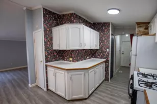 485 E South St, Marcellus, MI 49067 - Photo 6