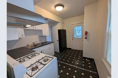 1420 Buffalo Avenue NE, Grand Rapids, MI 49505 - Photo 4