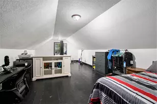 7079 Us-12, Three Oaks, MI 49128 - Photo 20