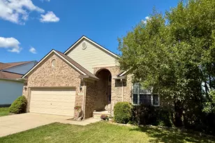 769 Falcon Dr, Dundee, MI 48131 - Photo 2