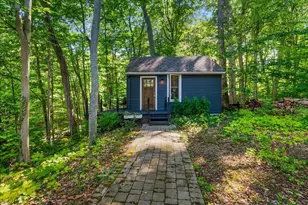 955 Kenwood Dr, Holland, MI 49423 - Photo 42