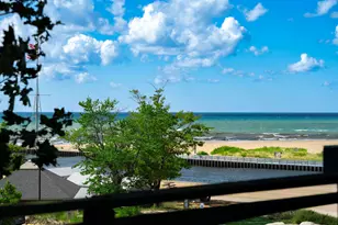 83 Michigan Ave, South Haven, MI 49090 - Photo 2