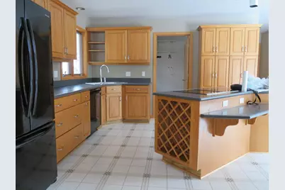 7217 Hawthorn Valley Avenue, Kalamazoo, MI 49009 - Photo 10
