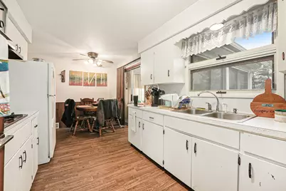 1324 4 Mile Road NW, Grand Rapids, MI 49544 - Photo 12