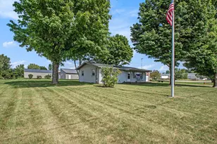 27532 May St, Edwardsburg, MI 49112 - Photo 24
