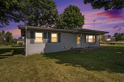 27532 May Street, Edwardsburg, MI 49112 - Photo 2