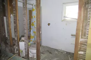 562 W Van Buren St, Battle Creek, MI 49037 - Photo 8