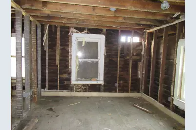 562 W Van Buren Street, Battle Creek, MI 49037 - Photo 14