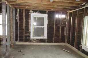 562 W Van Buren St, Battle Creek, MI 49037 - Photo 14