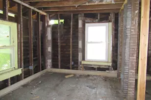 562 W Van Buren St, Battle Creek, MI 49037 - Photo 12