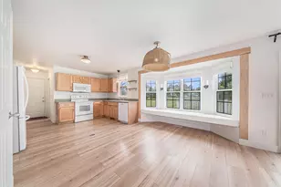 403 Pembroke Dr, Saline, MI 48176 - Photo 12