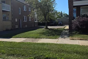 1665 Pagel Ave, Lincoln Park, MI 48146 - Photo 4