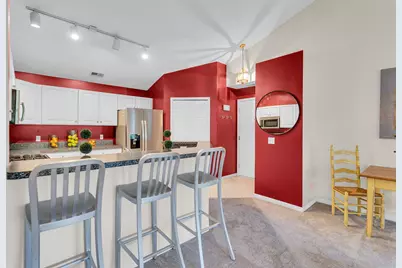 745 W Barrington Circle, Jackson, MI 49203 - Photo 6