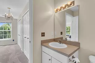 745 W Barrington Cir, Jackson, MI 49203 - Photo 16