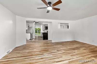 1051 West Street, Muskegon, MI 49442 - Photo 6