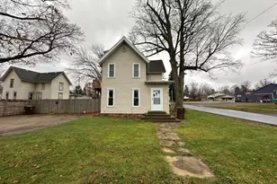 201 E Main St, Parma, MI 49269 - Photo 2