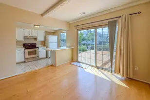 19561 Mariner Ct, Northville, MI 48167 - Photo 18