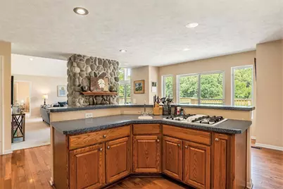 7805 Cougar Drive, Delton, MI 49046 - Photo 16