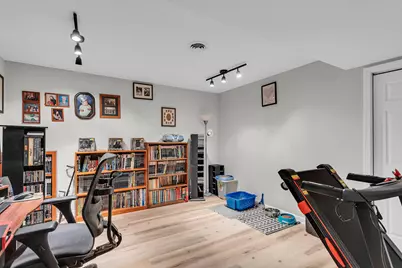 2018 W Coachlight Drive, Jackson, MI 49201 - Photo 38