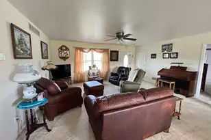 1001 Rierson Rd, Bronson, MI 49028 - Photo 4