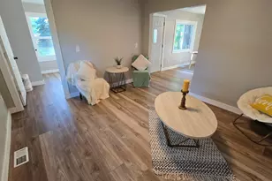 470 S Sheridan Dr, Muskegon, MI 49442 - Photo 30