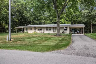 13023 Gleason Ln, Fruitport, MI 49415 - Photo 2