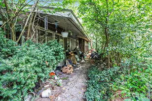 3446 Charing Cross Rd, Ann Arbor, MI 48108 - Photo 2