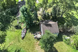 300 Cleveland St, Chelsea, MI 48118 - Photo 18