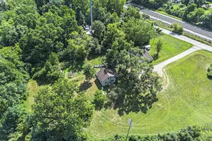 300 Cleveland St, Chelsea, MI 48118 - Photo 16