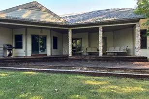 811 Anchor Ln, Portage, MI 49002 - Photo 2