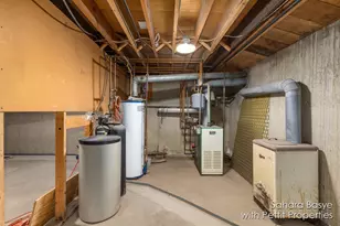 15 Birch Hill Dr, Battle Creek, MI 49015 - Photo 46