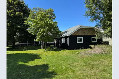 805 High Street, Manistee, MI 49660 - Photo 6