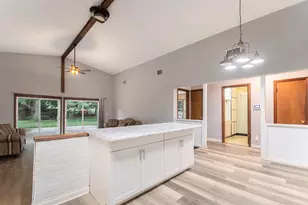 5544 Wendzel Dr, Coloma, MI 49038 - Photo 6