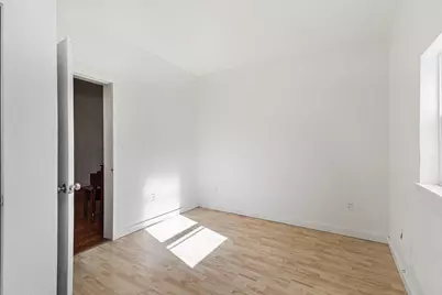 703 E Dowland, Ludington, MI 49431 - Photo 14