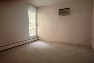 4921 N Crooks Rd, Royal Oak, MI 48073 - Photo 22