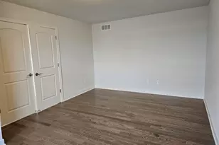 10619 Valley View Dr, Saline, MI 48176 - Photo 6