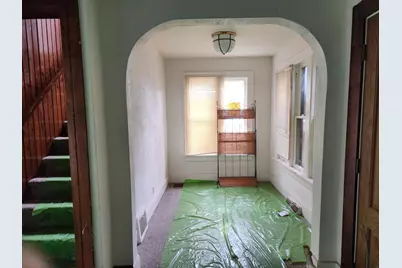907 Russell Street, Kalamazoo, MI 49001 - Photo 2