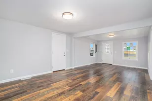 202 W Mosel Ave, Kalamazoo, MI 49004 - Photo 6