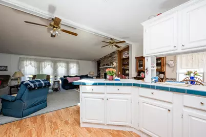 2462 Maple Lane, Benton Harbor, MI 49022 - Photo 10